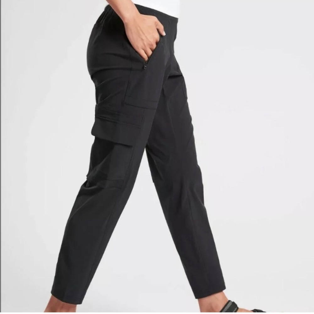 Athleta Chelsea Cargo Lined Pants